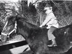 1534362_10203543583096759_624480372_n